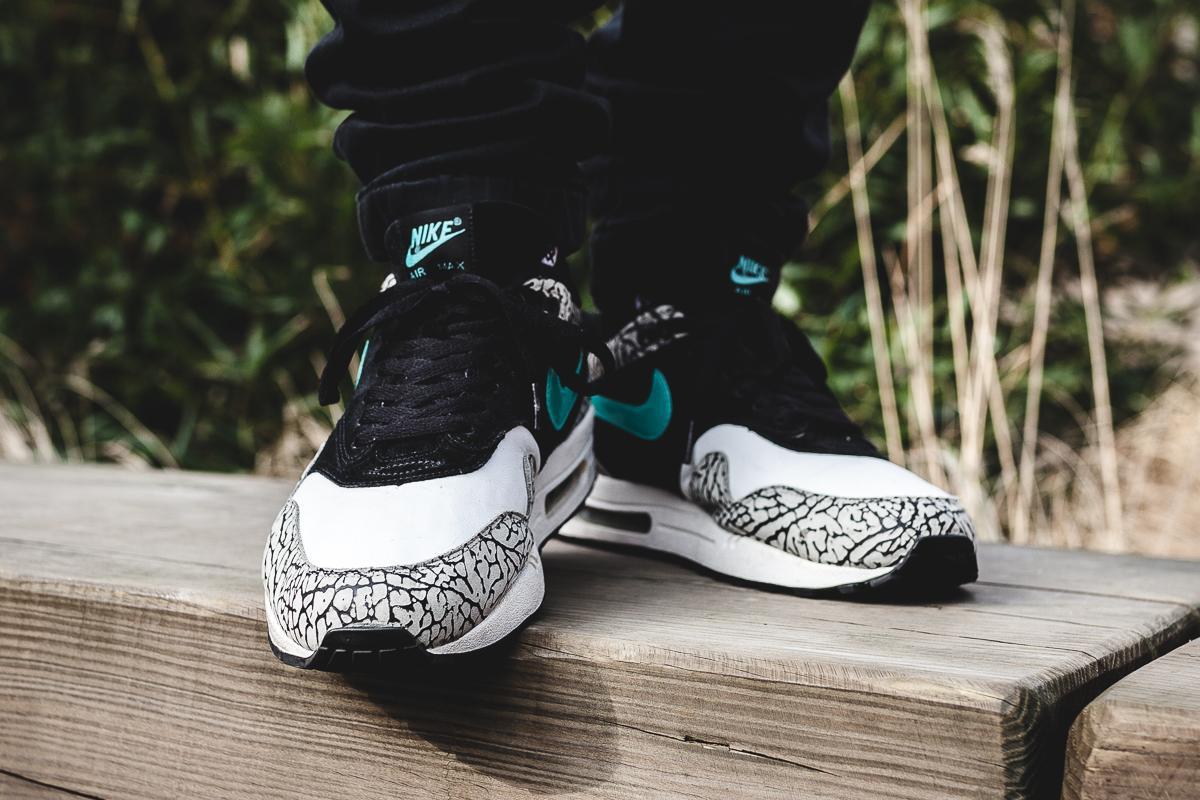 Air max 1 atmos 2020 deals